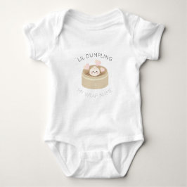 Lil Dumpling är min baddräkt Namn Baby T Shirt