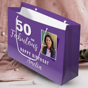 Lila 50 och Fabulous 50:e födelsedagsfoto