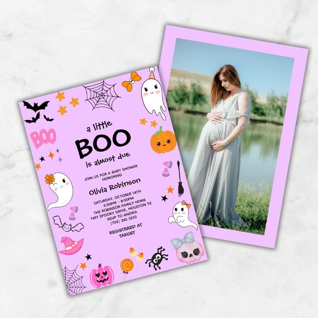 Lila A Little Boo Cute Halloween Baby Shower Inbjudningar (Purple A Little Boo is Almost Due Cute Ghost Halloween Baby Shower Invitation  )