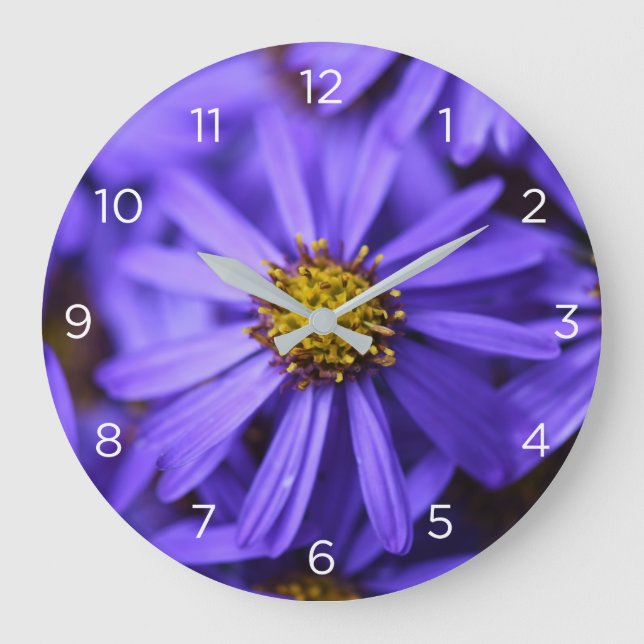 Lila Aster Flowers Numres Wall Clock Stor Klocka (Framsida)