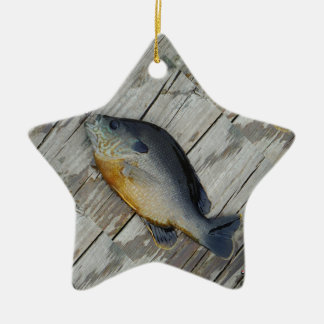 lila av blå gult, Blåfisk på kaj Julgransprydnad Keramik