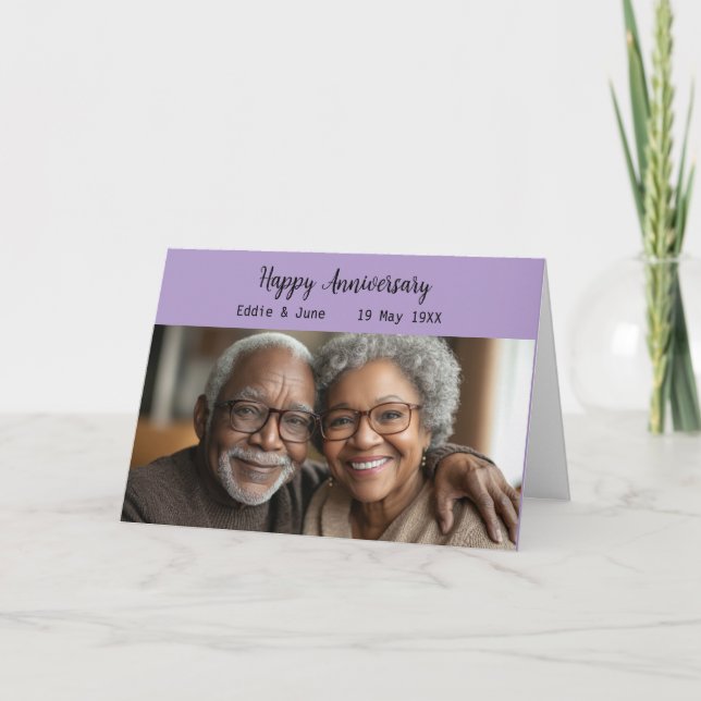 Lila av fotomappade årskort i årsdag inbjudan (Framsida)