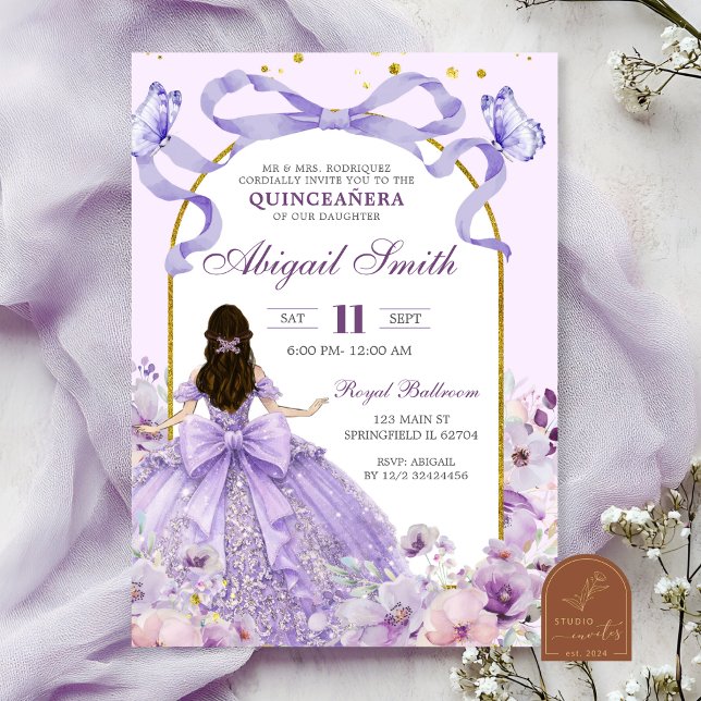 Lila band coquette Quinceanera-inbjudan Inbjudningar (Skapare uppladdad)