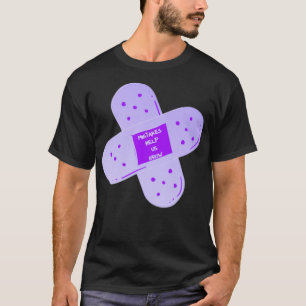 Lila Bandaid-misstag hjälper oss att växa T Shirt