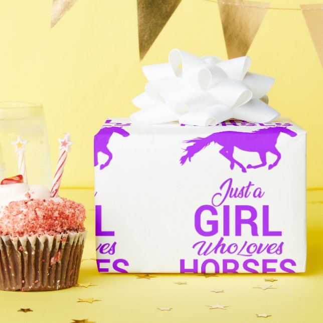 Lila Bara en flicka som Kärlek hästar   Presentpapper (Födelsedagsfest)