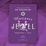 Lila Bat mitzvah Vild Flower Brev Inbjudningar<br><div class="desc">Modern lila bat mitzvah inbjudan med vacker vit typografi har blommor i vilden som du kan flytta och ändra storlek på med din text. Botaniska teckningar kan bytas ut mot färg tillsammans med dina bokstäver. Byt lätt bakgrunden till färg på denna enkla och unika bat mitzvah inbjudan. Den här mallen...</div>