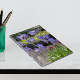 Lila Beared Irises Blommigt Anteckningsbok