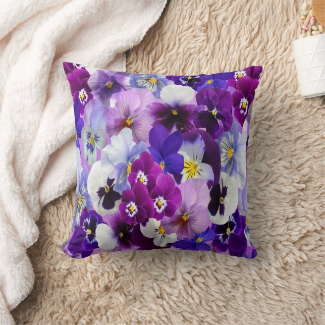 Lila Blå Vita Stilla Blommor Kudde (Filt)