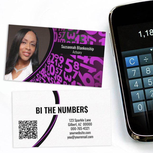 Lila Black Numbers Anpassningsbar Photo QR-kod Visitkort (Share you information on this black and purple numbers, QR code custom photo business card.)