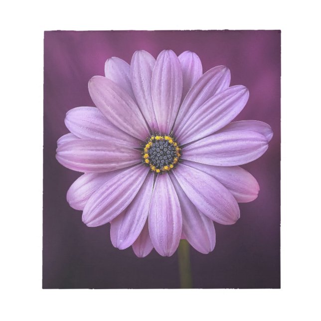 Lila blomma i Bloom Anteckningsblock (Framsida)