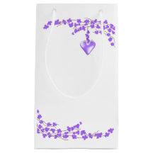 Lila Blommar Hjärtdekoration