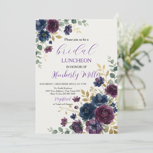 Lila Blommig Bröllops Luncheon Inbjudan (Stående Fram)