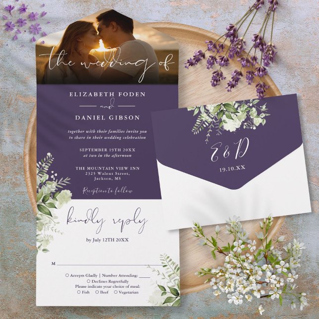 Lila Blommig Grönska Skrift Bröllopsfoto (Purple Floral Greenery Script Wedding Photo All In One Invitation)