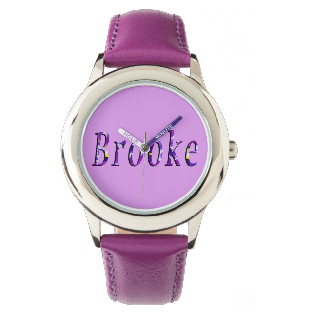 Lila Blommigt Brooke Namn Logotyp Armbandsur (Framsida)