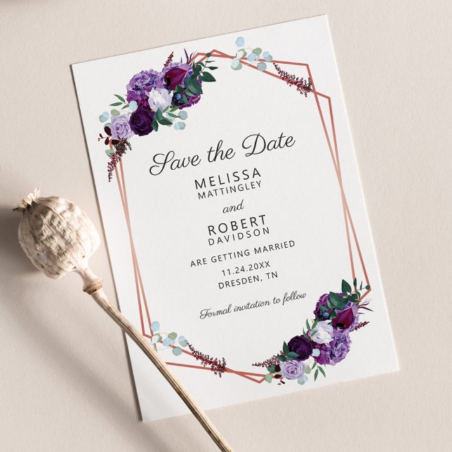Lila Blommigt Geometric Script Spara datum (Purple Floral Geometric Wedding Save the Date Announcement)