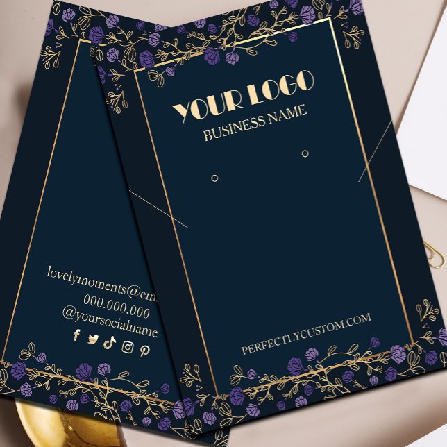 Lila Blommigt Navy Blue och Guld Necklace Earring Visitkort ( Elevate Your Style with Our Necklace and Earrings Set, Adorned with Purple Florals and Gold Details)