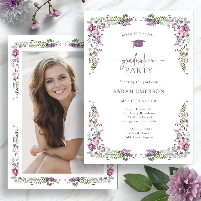 Lila Blommigt Studenten Inbjudningar (Purple Floral Photo Graduation  Party Invitation by Painted Paperie
)