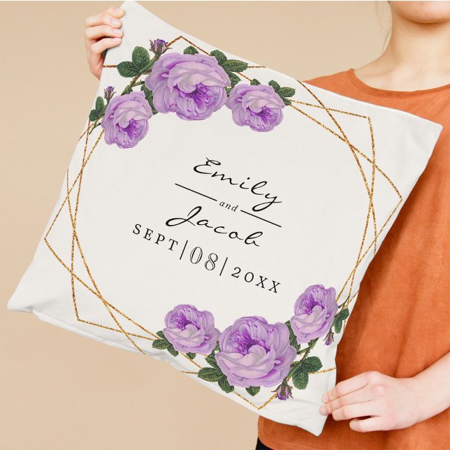 Lila Blommigt Wed Elegant Guld Glitter Geometric Kudde (Skapare uppladdad)