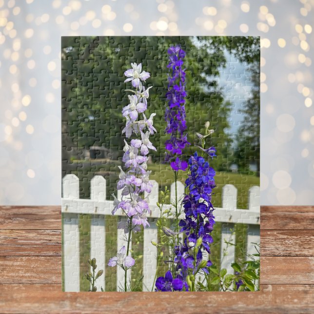 Lila blommor White Fence Photo,Anpassningsbar Cute Pussel (Skapare uppladdad)