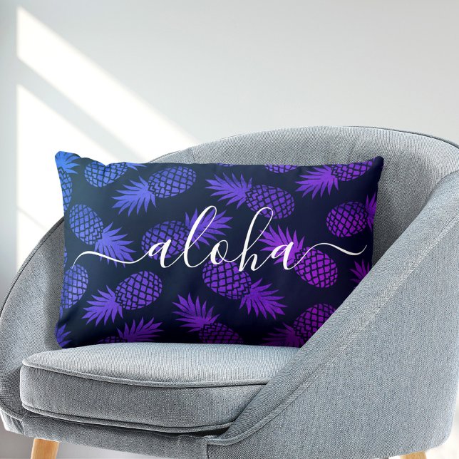 Lila Blue Ombre Pineapple Mönster Aloha-skript Lumbarkudde (Choose from 7 different colors!)