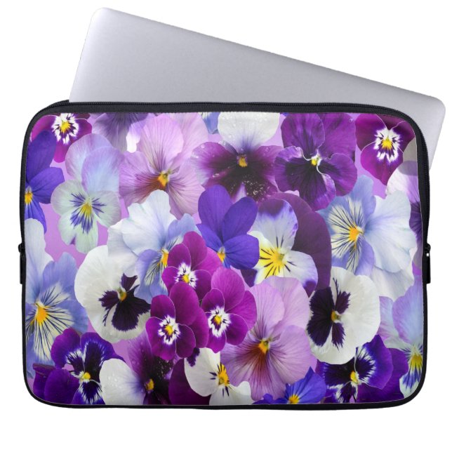 Lila Blue White Pansy Blommigt Flowers Laptop Fodral (Framsidan)