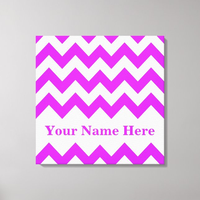 Lila Bold Chevron med namn vid Emporio Moffa Canvastryck (Framsida)
