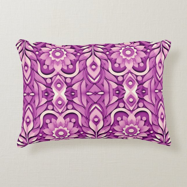 Lila botanisk mandala – elegant blomstergeometri prydnadskudde (Framsidan)