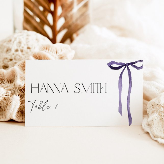 Lila Bow Coquette Bröllopsdusch för Knuten Knut Placeringskort (Place cards with moody purple bow)