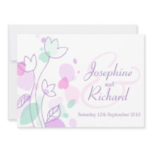 Lila bröllopsinbjudning för grafika moderna blommo