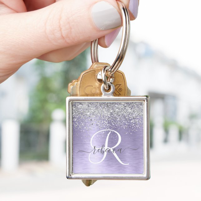 Lila Brushed Metall Silver Glitter Monogram Namn Fyrkantig Silverfärgad Nyckelring (Skapare uppladdad)