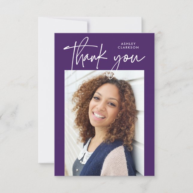 Lila Budget Modern Calligraphy Photo Studenten Tack Kort (Framsida)