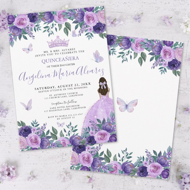 Lila Butterflies Blommigt Quinceañera Inbjudningar (Purple Butterflies Floral Quinceañera Invitation)