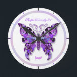 Lila Butterfly 31 Round Clock Rund Klocka<br><div class="desc">K-pop musik Fläkt Art : På den här Lila Butterfly 31 kan du hitta 31 reflexioner om min favorits k-pop Music of 7 Fantastisk Killars och deras armé av fläkt om du känner dem väl! Eller så kan du njuta av den här designen och se vad du vill se med...</div>