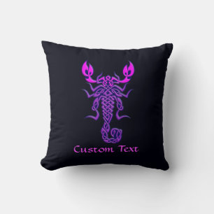 Lila Celtic Knot Scorpion Kudde