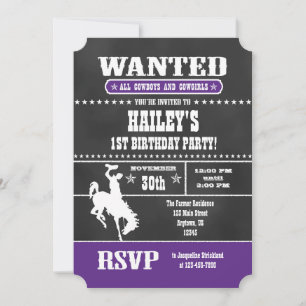 Lila Chalkboard Cowboy Birthday-inbjudan Inbjudningar