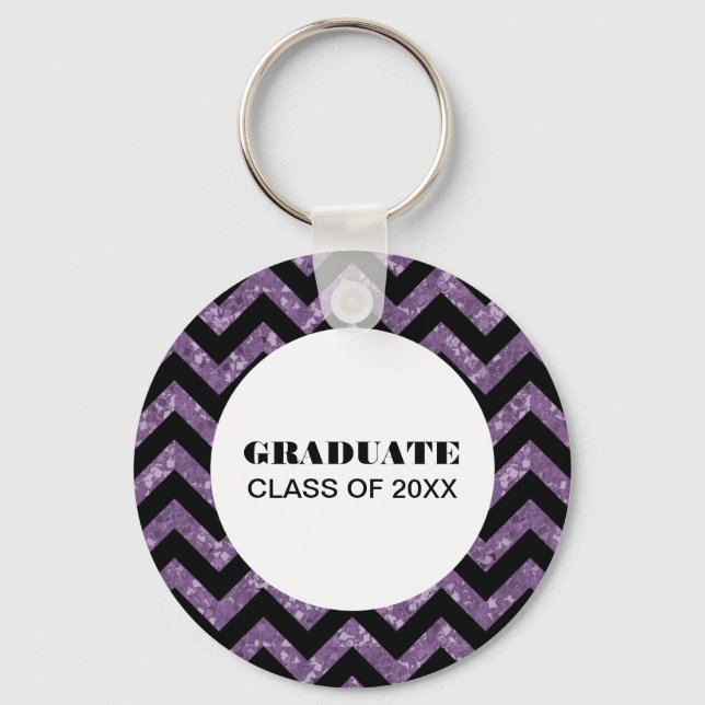Lila Chevron Glitter Studenten Keychain Nyckelring (Framsida)