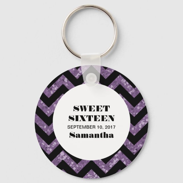 Lila Chevron Glitter Sweet 16 Keychain Nyckelring (Framsida)
