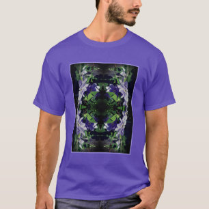 Lila Clematis på stängsel i solljus Abstrakt T Shirt