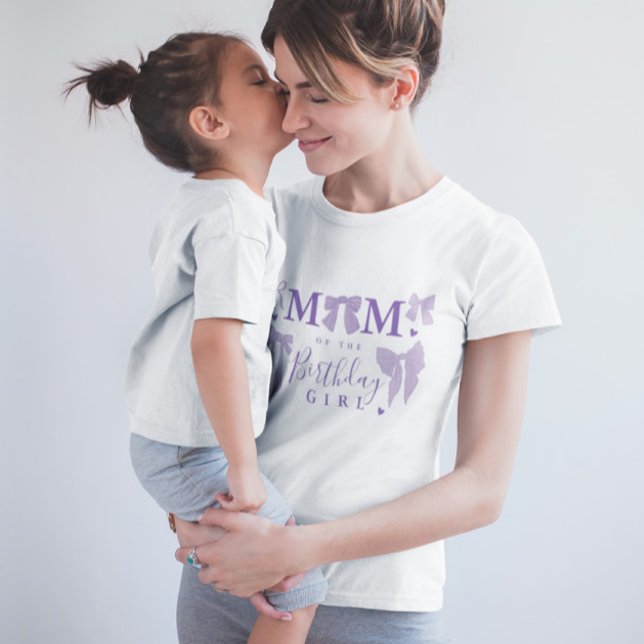 Lila Coquette Bow Mamma i Birthday Girl T Shirt (Skapare uppladdad)