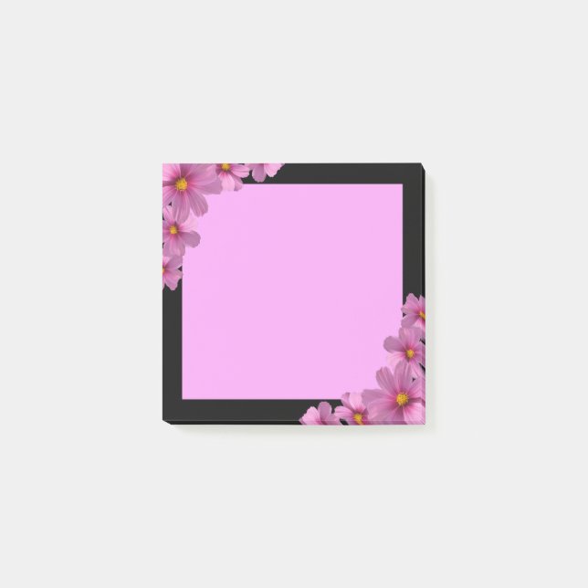 Lila Cosmos blommdesign i en svart bakgrund Post-it Block (Framsida)
