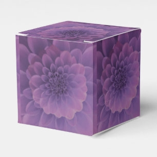 Lila Dahlia Presentaskar