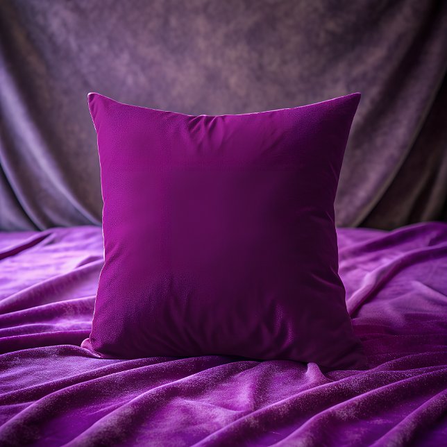 Lila Dekorativ kudde (Purple Throw Pillow)