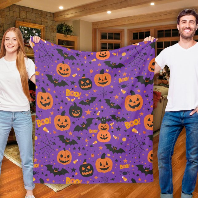 Lila Delight Cute och Mysigt Halloween Themme Fleecefilt (Purple Delight Cute And Cozy Halloween Themed Fleece Blanket)