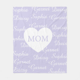 Lila Elegant Skript Familjenamn Monogram Hjärtat Fleecefilt