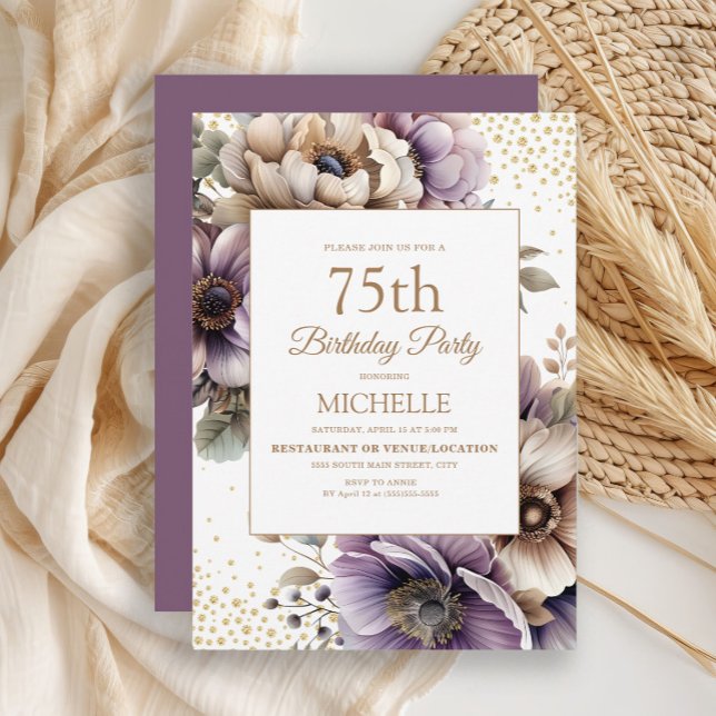 Lila Elfenbensblommig Guldglitter 75-årsfirande Inbjudningar (Elegant purple and ivory watercolor floral women's 75th birthday party invitation)