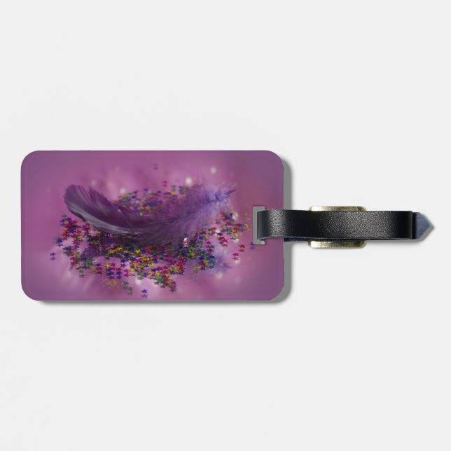 Lila Fairys Feather Bagagebricka (Baksida Vågrät)