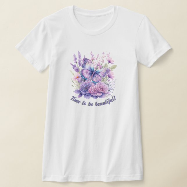 Lila fjäril blomstrande trädgård är vacker t shirt (Laydown)