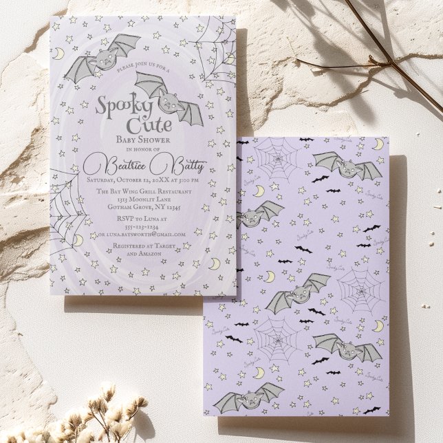 Lila Fladdermus Spooky Cute Baby Shower Inbjudningar (Spooky Cute Baby Bats Halloween Baby Shower Invite. Bats, Stars, Moons, Spiderwebs on Pastel Purple.)