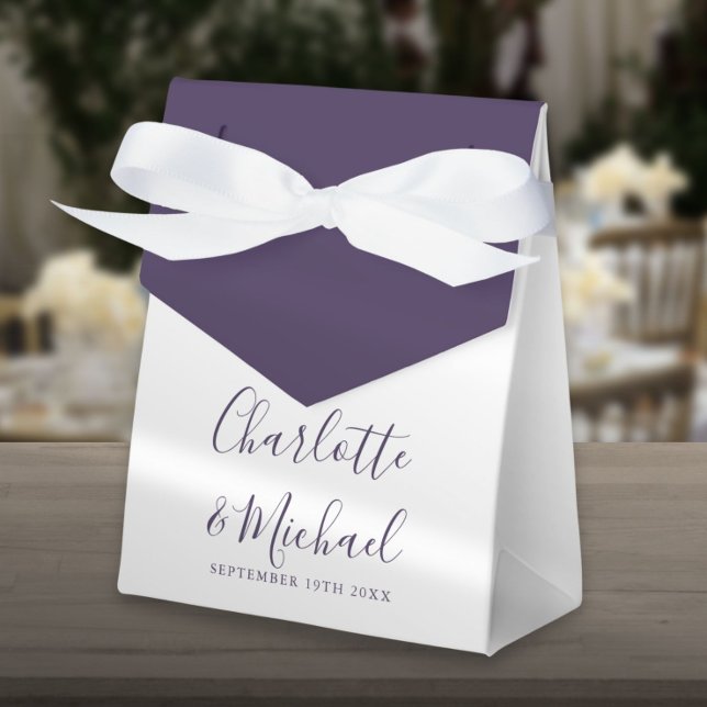 Lila för elegant Namnteckning skript Bröllop Presentaskar (Elegant Purple Signature Script Wedding Favor Box)