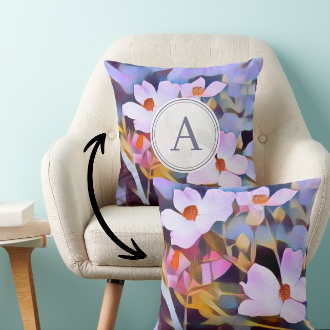 Lila för naturfotografi och blå Blommigt Kudde (Skapare uppladdad)